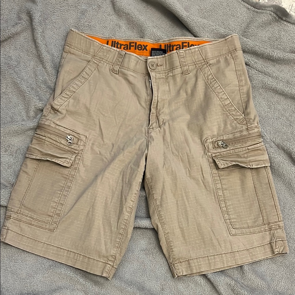 Urban Pipeline Flex Men's Tan Cargo Shorts